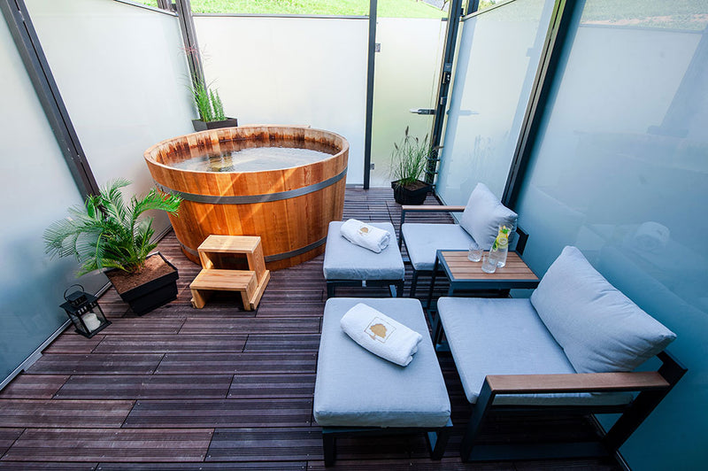 SPA RAZVAJANJE v SPA SUITE DOBRNA **** za dve osebi – 1 noč