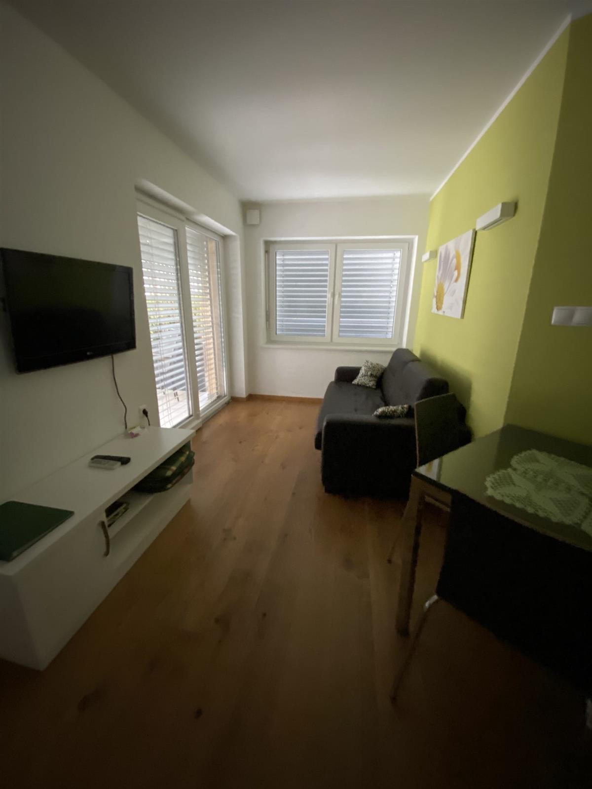 Cvetlični vikend oddih za dve osebi